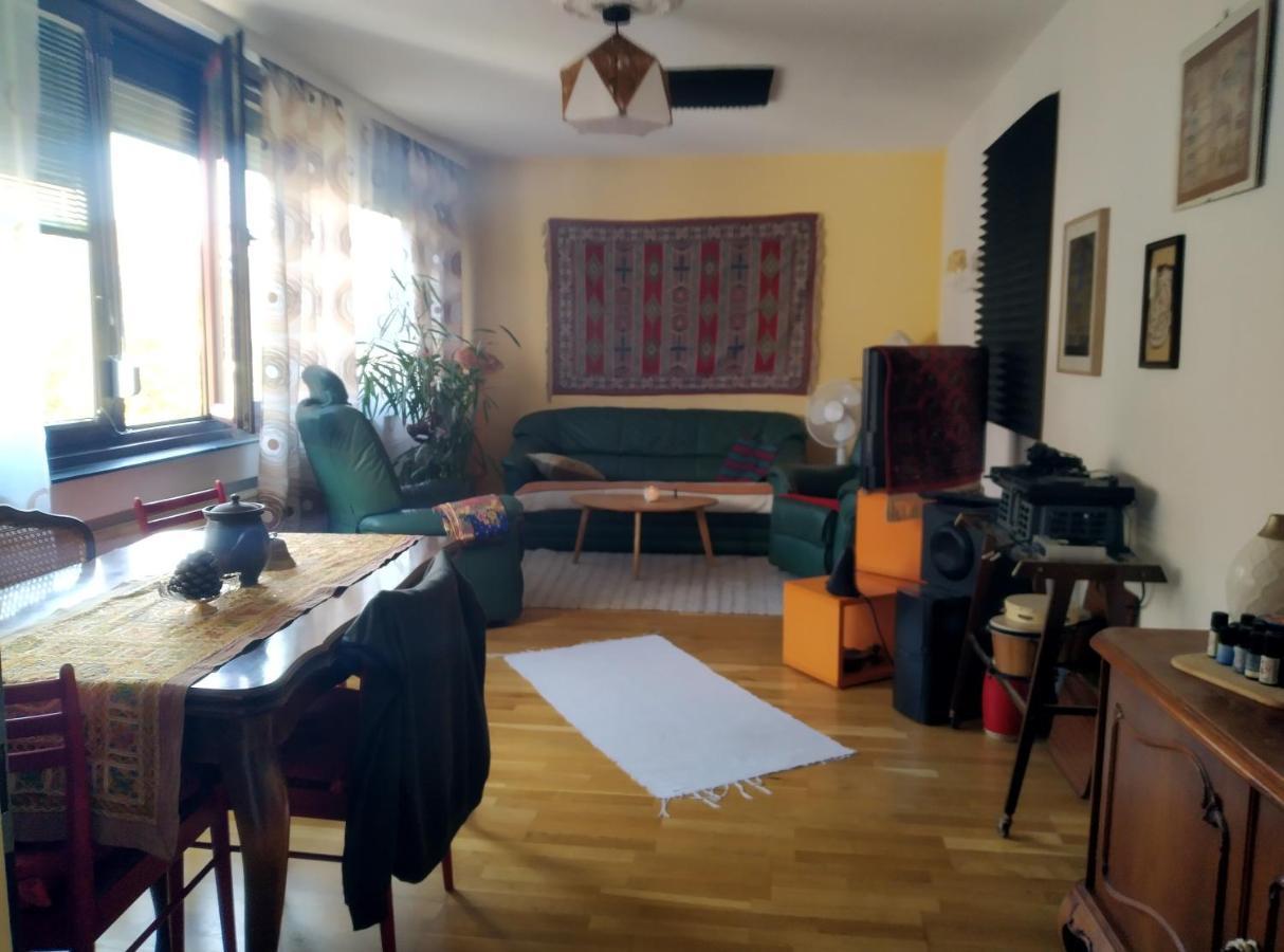 Nettes Apartment Im 14Ten Bezirk In Wien Eksteriør bilde